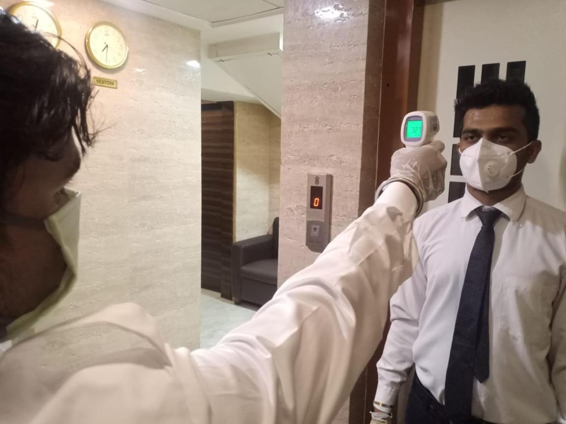 โฮเทล อัลฟา อินเตอร์แนชันแนล Hotel มุมไบ ภายนอก รูปภาพ